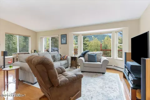 22318 Sampson Dr, Chugiak, AK 99567 photo 6