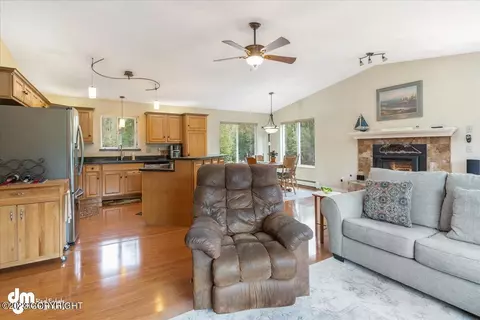 22318 Sampson Dr, Chugiak, AK 99567 photo 8