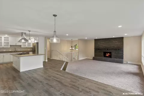 1207 Matterhorn Way, Anchorage, AK 99508