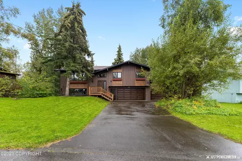17742 Teklanika Dr, Eagle River, AK 99577 photo 4