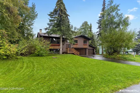 17742 Teklanika Dr, Eagle River, AK 99577 photo 3