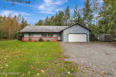 1300 N Cache Dr, Wasilla, AK 99654