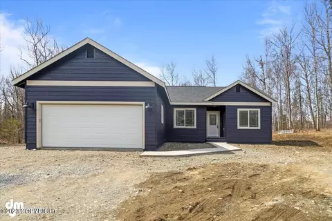 8891 E Honey Bear Cir, Palmer, AK 99645