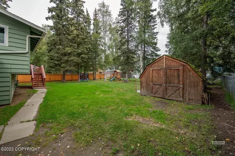 741 High View Dr, Anchorage, AK 99515 photo 35