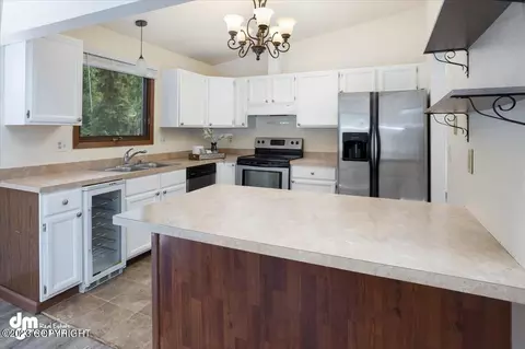 17501 Toakoana Dr, Eagle River, AK 99577 photo 13