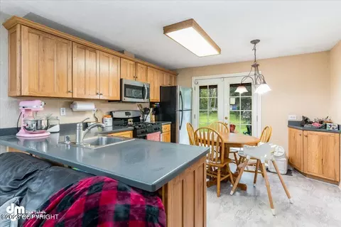 6930 E 11th Ave, Anchorage, AK 99504 photo 7