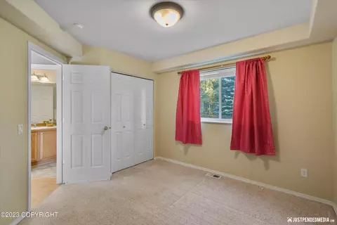 312 Dailey Ave # 9, Anchorage, AK 99515 photo 33