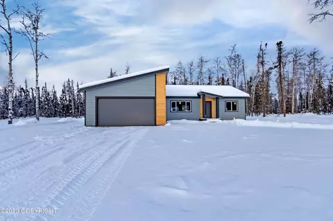 4133 W Alliance Dr, Wasilla, AK 99654
