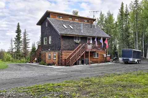 37884 Robinson Loop Rd, Sterling, AK 99672
