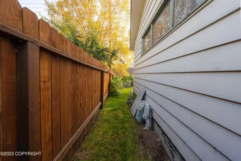 1008 E 28th Ave, Anchorage, AK 99508 photo 31