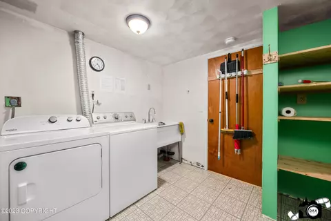 1008 E 28th Ave, Anchorage, AK 99508 photo 21