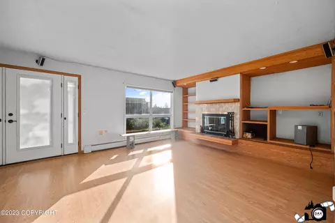 1008 E 28th Ave, Anchorage, AK 99508 photo 5