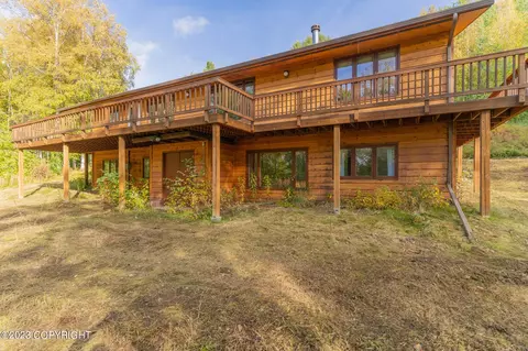 935 Highland St, Fairbanks, AK 99712
