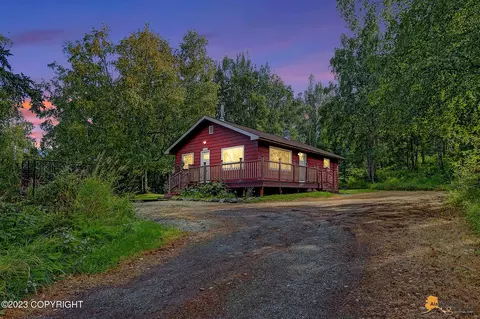 11201 Forest Dr, Anchorage, AK 99516