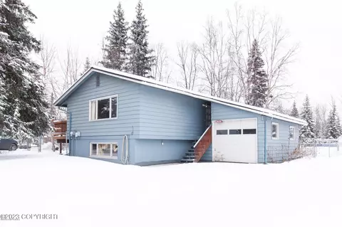 5606 Gate Keeper Ave, Anchorage, AK 99504