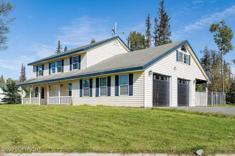 1510 Windward Dr, Kenai, AK 99611
