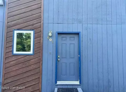 1028 Dogwood St # 601, Fairbanks, AK 99709