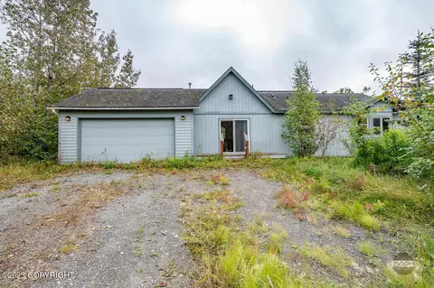 950 N Plymouth Cir, Wasilla, AK 99654