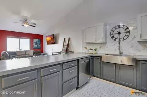 7283 Chugach Meadows Loop # 11C, Anchorage, AK 99507 photo 17
