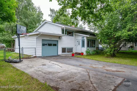 8045 Huckleberry St, Anchorage, AK 99502