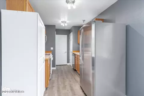 5934 E 12th Ave # 7, Anchorage, AK 99504 photo 9