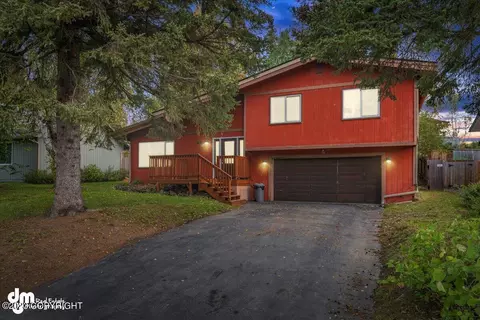 3764 Coventry Dr, Anchorage, AK 99507
