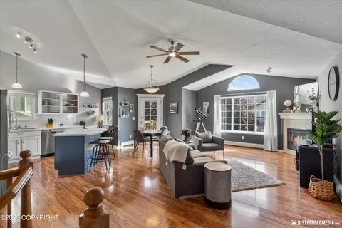 11720 Galloway Loop # 27, Eagle River, AK 99577 photo 4