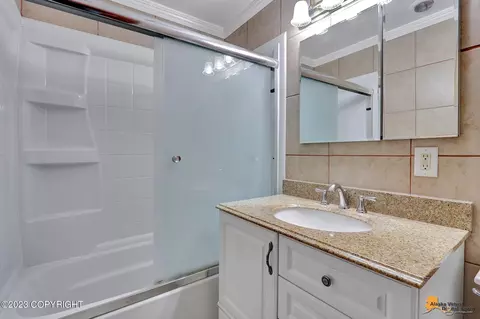 1420 E 27th Ave, Anchorage, AK 99508 photo 18