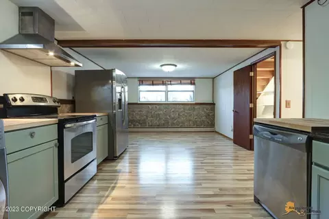 1420 E 27th Ave, Anchorage, AK 99508 photo 26