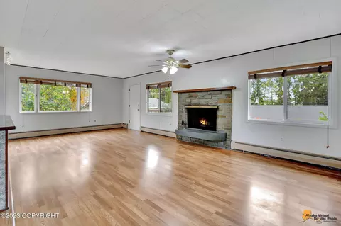 1420 E 27th Ave, Anchorage, AK 99508 photo 7