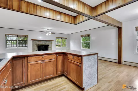 1420 E 27th Ave, Anchorage, AK 99508 photo 9