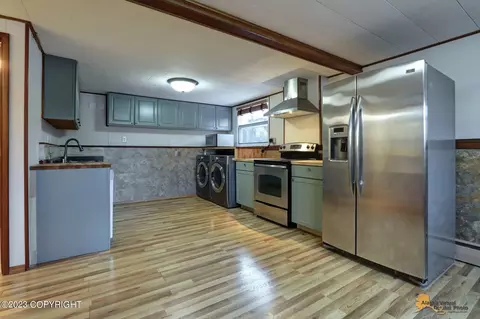 1420 E 27th Ave, Anchorage, AK 99508 photo 29