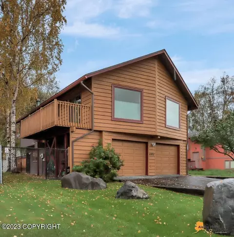 6931 Hunt Ave, Anchorage, AK 99504