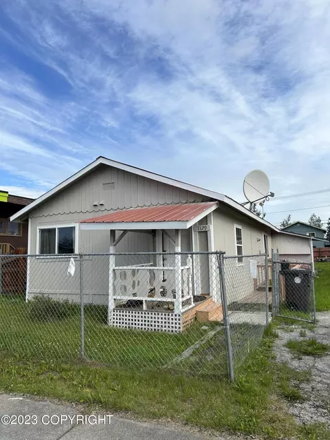1129 E 11th Ave, Anchorage, AK 99501
