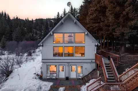1762 Sterling Hwy, Homer, AK 99603