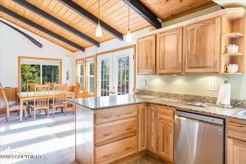 31054 Sagwon Ave, Eagle River, AK 99577 photo 8