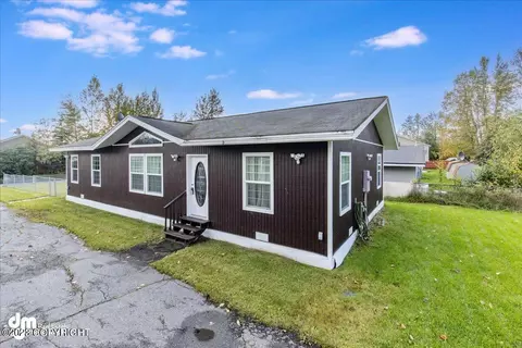 8121 E 6th Ave, Anchorage, AK 99504 photo 34