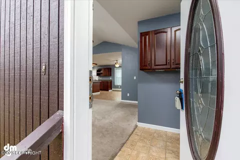 8121 E 6th Ave, Anchorage, AK 99504 photo 3