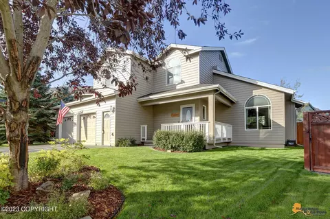 11100 Bulwark Cir, Anchorage, AK 99515