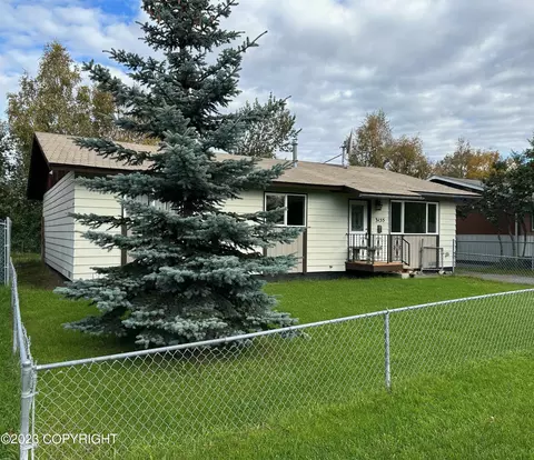 3155 E 19th Ct, Anchorage, AK 99508