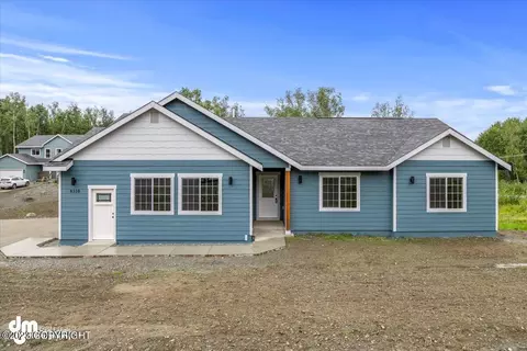 8225 E Flagstone Cir, Wasilla, AK 99654