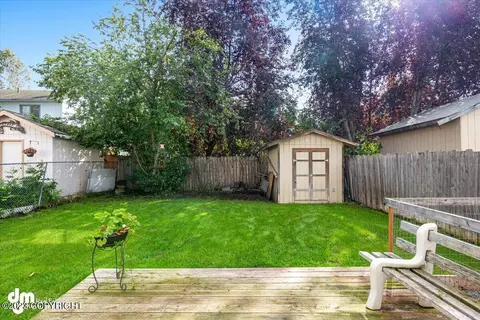 6261 Gross Dr, Anchorage, AK 99507 photo 17