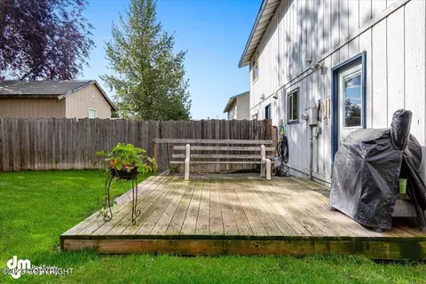 6261 Gross Dr, Anchorage, AK 99507 photo 18