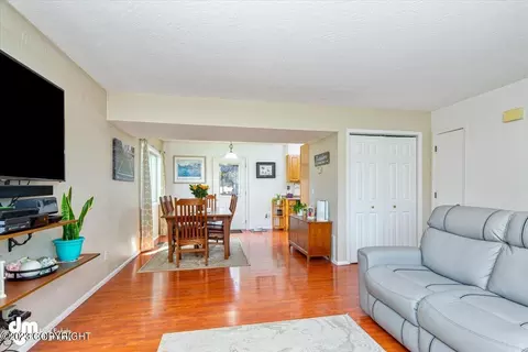 6261 Gross Dr, Anchorage, AK 99507 photo 4
