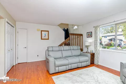 6261 Gross Dr, Anchorage, AK 99507 photo 2