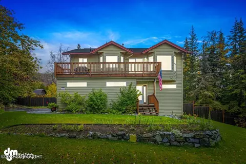 10129 Preuss Ln, Eagle River, AK 99577 photo 2