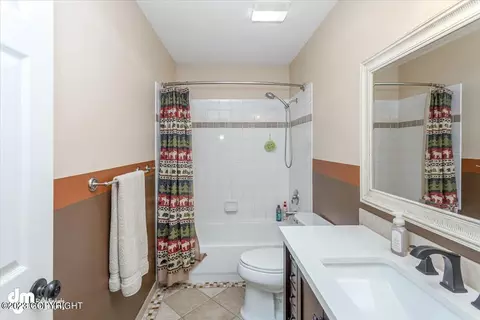 10129 Preuss Ln, Eagle River, AK 99577 photo 35