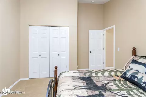 10129 Preuss Ln, Eagle River, AK 99577 photo 34