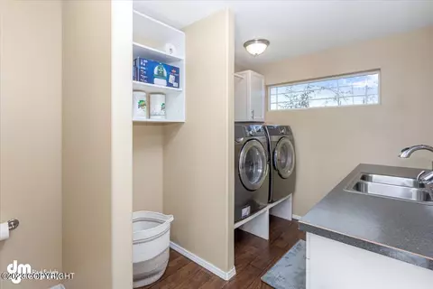 10129 Preuss Ln, Eagle River, AK 99577 photo 37