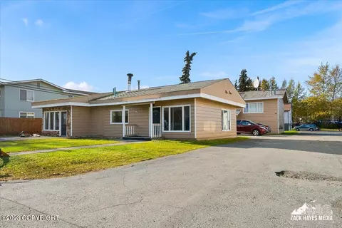 144 Grand Larry St, Anchorage, AK 99504
